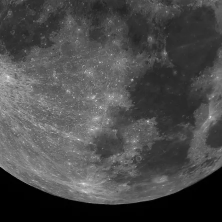 تفسير حلم انشقاق القمر في المنام