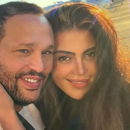 أحدث ظهور لريهام حجاج في إجازة الصيف على البحر برفقة زوجها