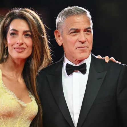أمل وجورج كلوني George and Amal Clooney في مهرجان فينيسيا السينمائي (Alberto PIZZOLI / AFP)