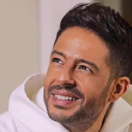 محمد حماقي - الصورة من المكتب الصحفي للفنان