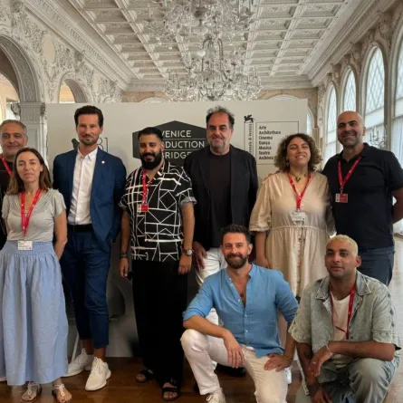 فريق عمل فيلم "عائشة لا تستطيع الطيران بعد الآن" - الصورة خاص لـ"سيدتي" تصوير: يوسف بوهوش