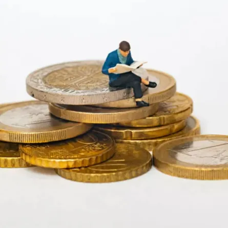 إيلون ماسك يحافظ على صدارة قائمة أثرياء العالم في سبتمبر .. وزوكربيرج أكبر الرابحين