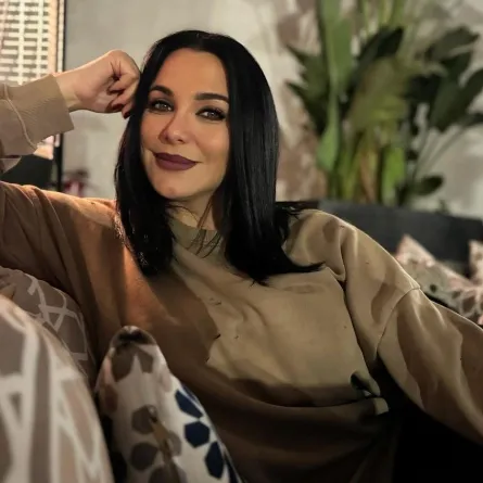 سلاف فواخرجي- الصورة من حسابها على إنستغرام