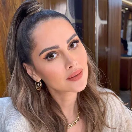 في ذكرى ميلادها..صيحات جمالية من ياسمين رئيس