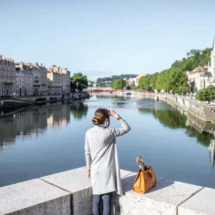 النهر في المدينة القديمة