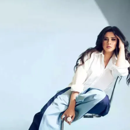 ياسمين عبد العزيز في جلسة تصوير خاصة لسيدتي