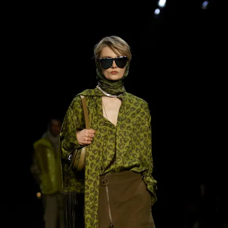 إطلالة من بربري Burberry - الصورة من Launchmetrics/Spotlight ©