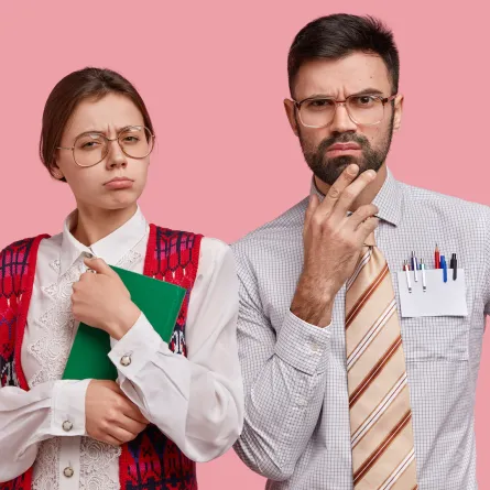 كيف تحدد مسارك بين العمل والوظيفة؟ 