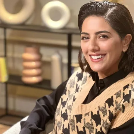 لمناسبة ميلادها.. هيا عبد السلام نجمة الإطلالات الجمالية الطبيعية