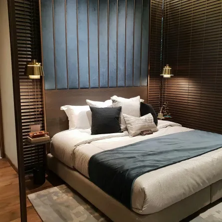 غرفة نوم ضيقة