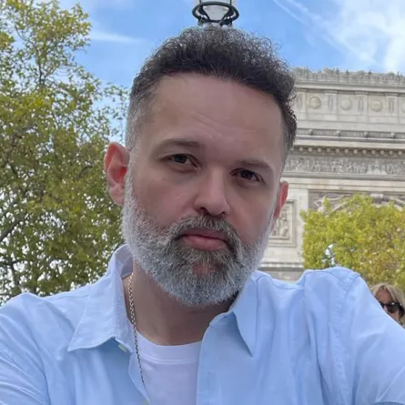 محمد محمود عبد العزيز- الصورة من صفحته على إنستغرام