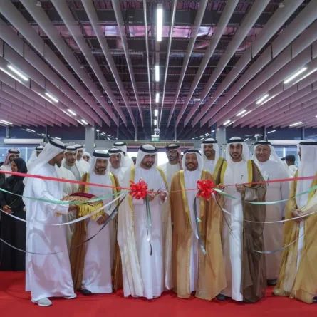 الشيخ عبدالله بن سالم بن سلطان القاسمي يفتتح معرض الشرق الأوسط للساعات والمجوهرات. الصورة من wam