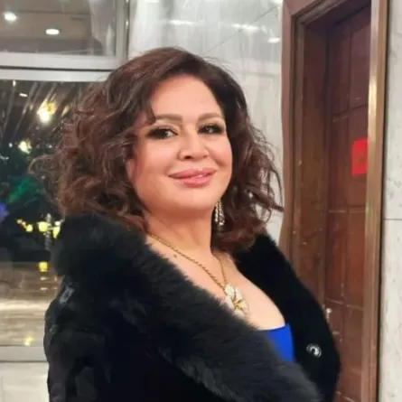 إلهام شاهين - الصورة من صفحتها على إنستغرام