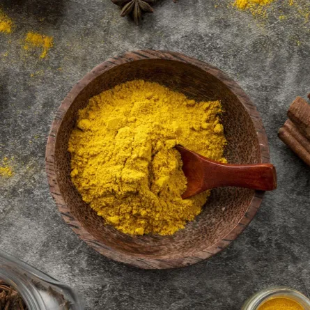 للكركم دور في علاج التهاب البنكرياس والوقاية منه -Image by freepik