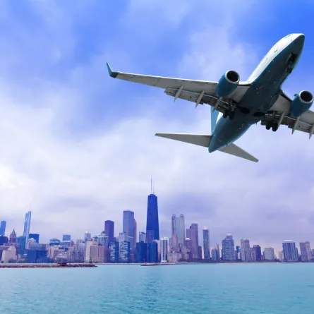 السفر الجوي