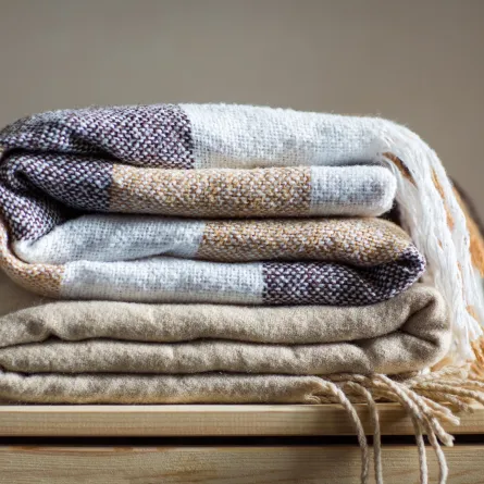 بطانية سميكة 