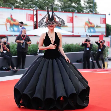  ليدي غاغا Lady Gaga ، مهرجان فينيسيا2024 (مصدر الصورة: Ernesto Ruscio/Getty Images)