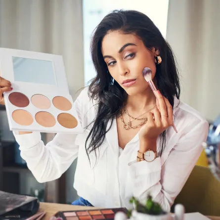 كيف أعرف المكياج المناسب لي