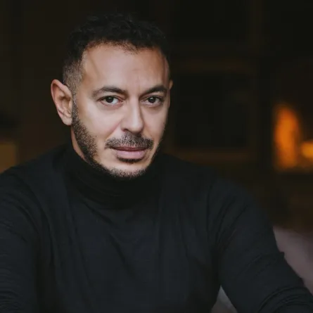 الفنان مصطفى شعبان