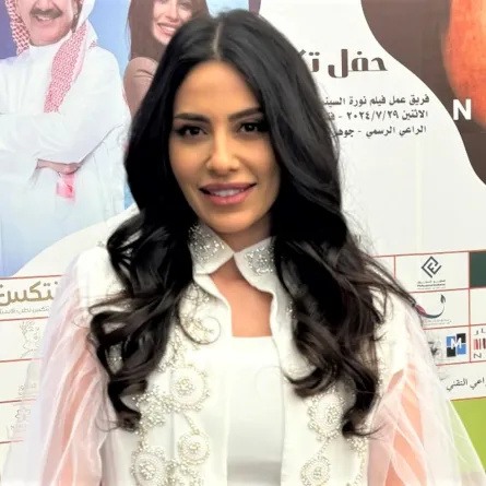 إلهام علي - الصورة خاصة بسيدتي من تصوير زكية البلوشي