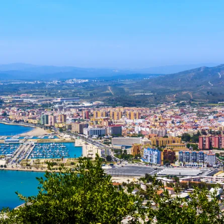 لقطة لإحدى المدن الخلابة في إسبانيا