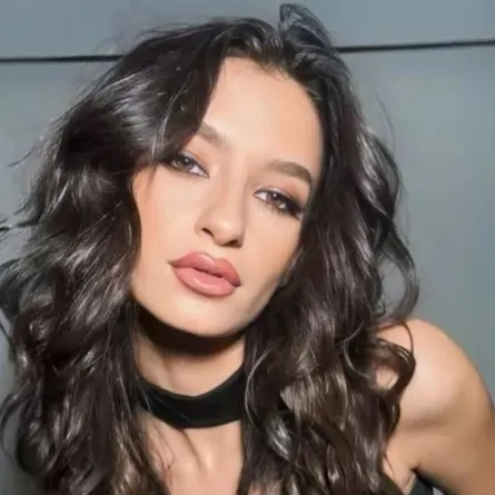 أميرة أديب- الصورة من حسابها على فيسبوك