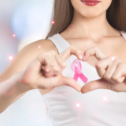 أهميَّة التشخيصِ المبكِّرخاصَّةً النساءَ اللواتي لديهن تاريخٌ عائلي