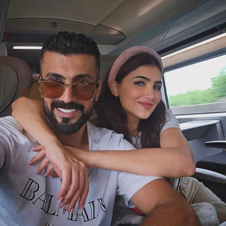 محمد سامي مع زوجته مي عمر - الصورة من حسابه على إنستغرام
