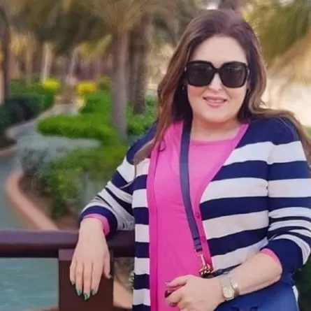 تعليق أشرف زكي ونهال عنبر على اتجاه البلوجرز للتمثيل