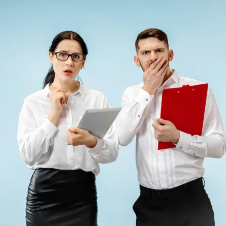  متى يمكن أن تتآكل الثقة بين الموظف والمدير؟ 