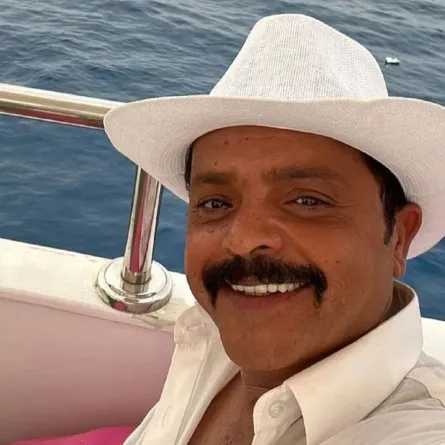 ترك منزل والده بعد مسلسل البخيل وأنا.. أبرز تصريحات محمد هنيدي مع أنس بوخش