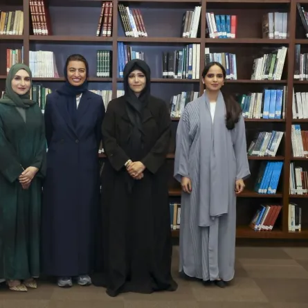  الشيخة لطيفة بنت محمد بن راشد آل مكتوم أثناء افتتاحها الموسم الثقافي في متحف الاتحاد. الصورة من مكتب دبي الإعلامي