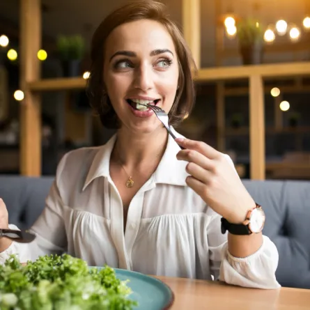 الخضروات الورقية تحسن صحة المرأة - المصدر freepik