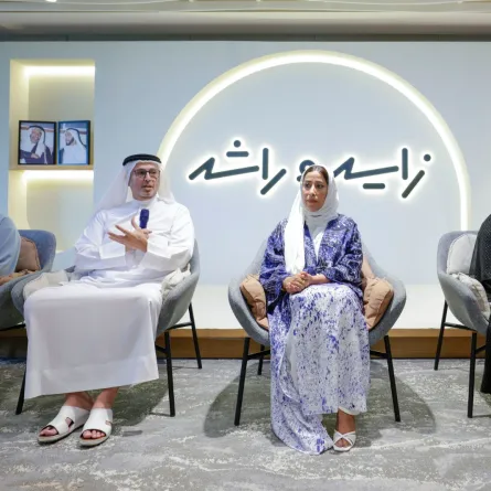 حملة زايد وراشد. الصورة من مكتب دبي الإعلامي