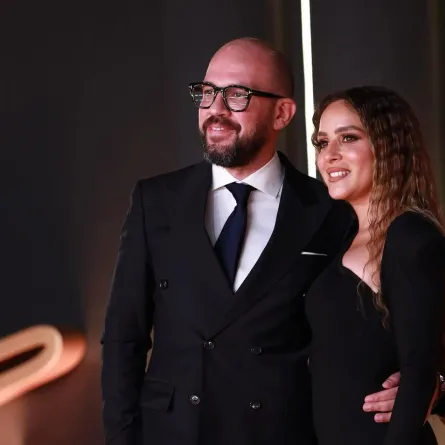 جميلة عوض وزوجها على ريد كاربت حفل هشام نزيه - الصورة من المركز الصحفي لمهرجان الجونة