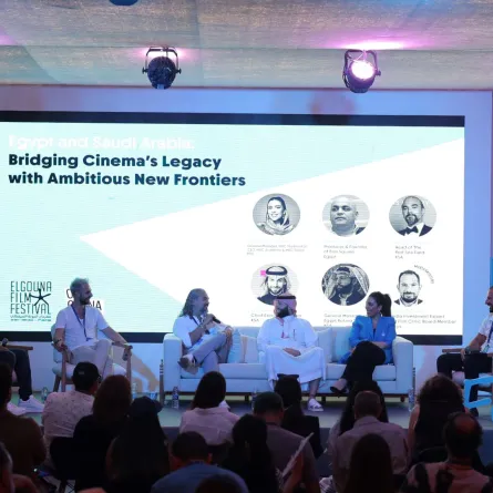 الجلسة النقاشية مصر والسعودية - الصورة خاصة بسيدتي تصوير يحيى أحمد