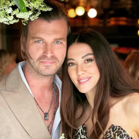 كيفانش تاتليتوغ  وباشاك ديزير- الصورة من حسابها على إنستغرام