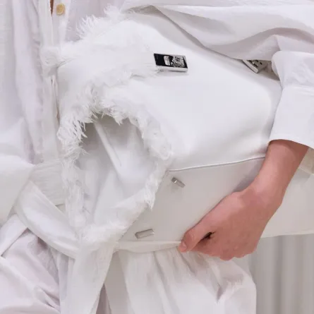 حقيبة من فيراغامو Ferragamo- مصدر الصورة Launchmetrics/Spotlight ©