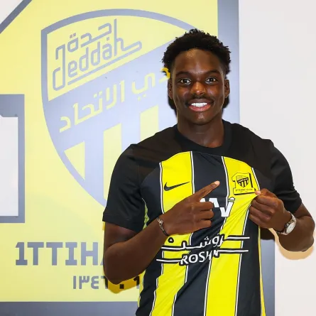 نجم سعودي صاعد ضمن أفضل 60 موهبة في العالم - الصورة من حساب اللاعب طلال حاجي على إكس