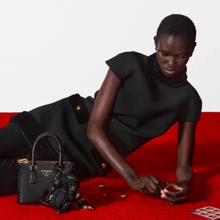 حقيبة يد من برادا