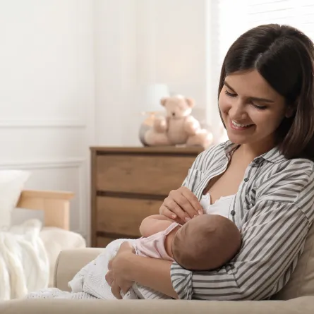 اهتمي بتقديم الرضاعة الطبيعية لمولودك لتعزيز مناعته