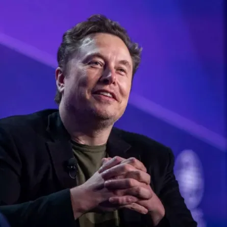 إيلون ماسك (Elon Musk at the Milken Institute's Global Conference in Beverly Hills, California). مصدر الصورة: Apu Gomes/Getty Images/AFP