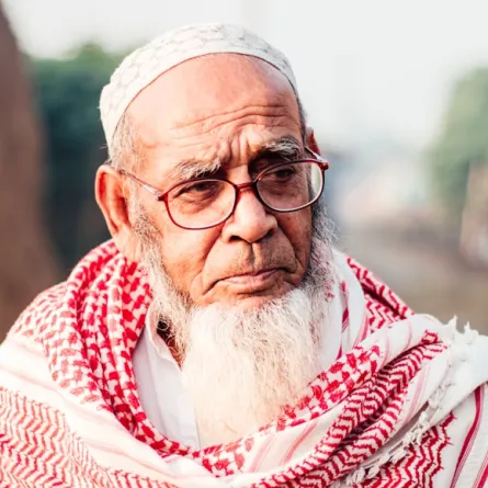  قطر تعتمد مصطلح كبار القدر بدلاً من كبار السن - الصورة من unsplash