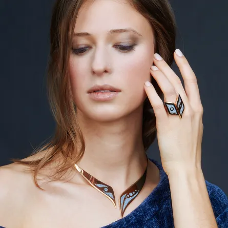 مجوهرات كريستال الأوزميوم- الصورة من موقع Osmium DLC