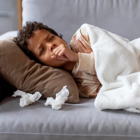 صورة لطفل مريض