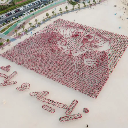 حملة زايدوراشد. الصورة من مكتب دبي الإعلامي