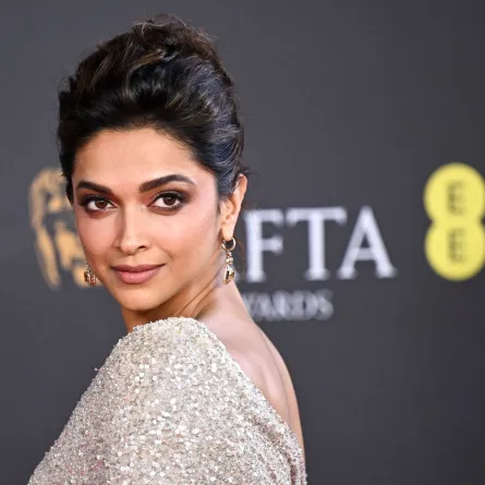 ديبيكا بادوكون في قاعة المهرجانات الملكية في لندن، إنجلترا (Deepika Padukone at The Royal Festival Hall in London, England). مصدر الصورة: Stephane Cardinale - Corbis/Corbis via Getty Images