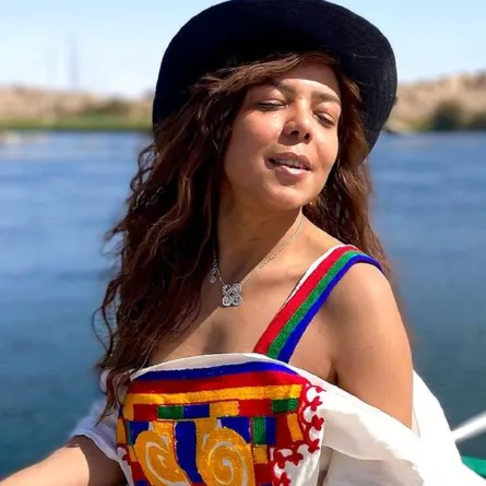 ناهد السباعي تروج لمسلسلها الجديد وتهديه لهؤلاء النجوم 