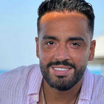 رامي جمال يعلن الانتهاء من ألبومه الجديد ووجه رسالة شكر لهؤلاء