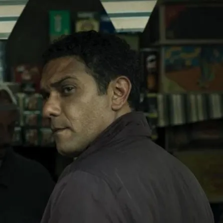 مشهد لآسر ياسين من مسلسل موعد مع الماضي- الصورة من المركز الصحفي لمهرجان القاهرة